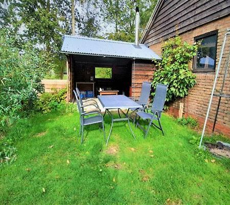 Vakantiehuis Met Jacuzzi 4 Personen Giethoorn Buitenkant foto